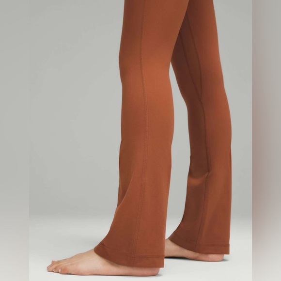 Lululemon Align High Rise Mini Flared Pant *Extra Short - Picture 10 of 11